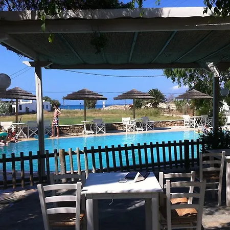 Naxos 2*