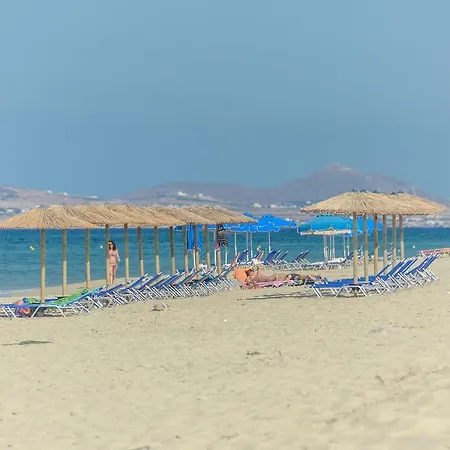 Naxos مكان تخييم 2*