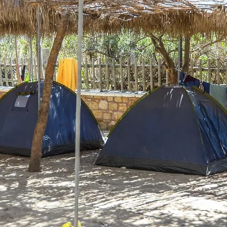 مكان تخييم Naxos Pláka
