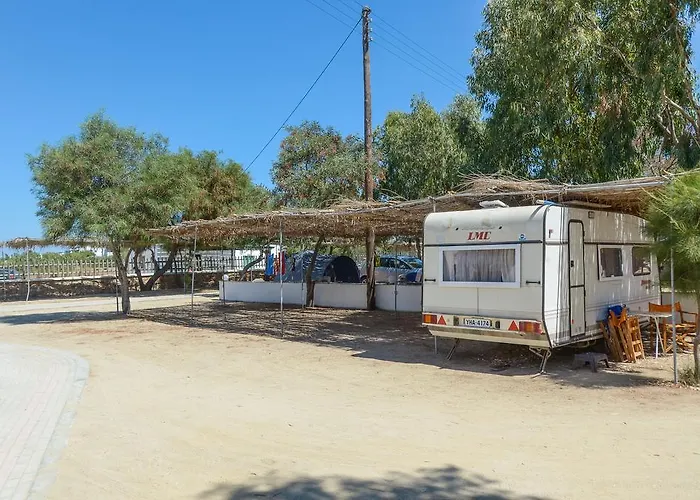 Kamp alanı Naxos 2*