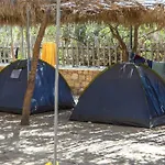 مكان تخييم Naxos Pláka